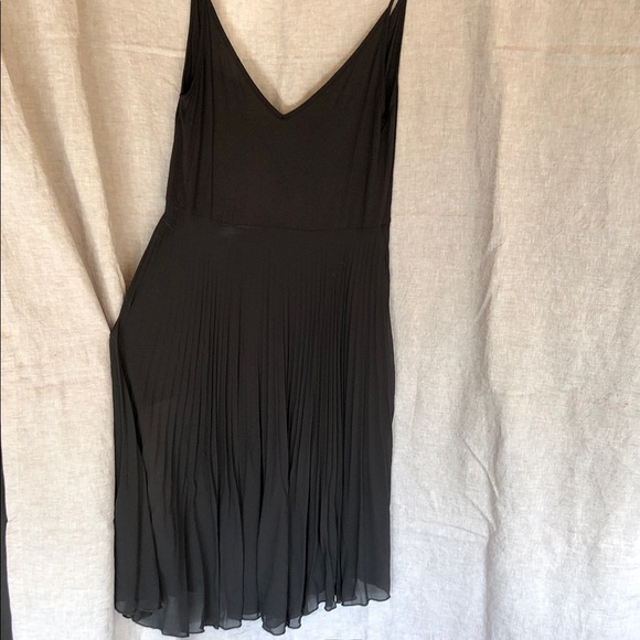 See You Monday Black Midi Dress - Picture 3 of 7